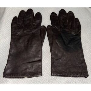 Ladies Gloves Leather  Driving Color Brown  Size Medium Pre-Owned